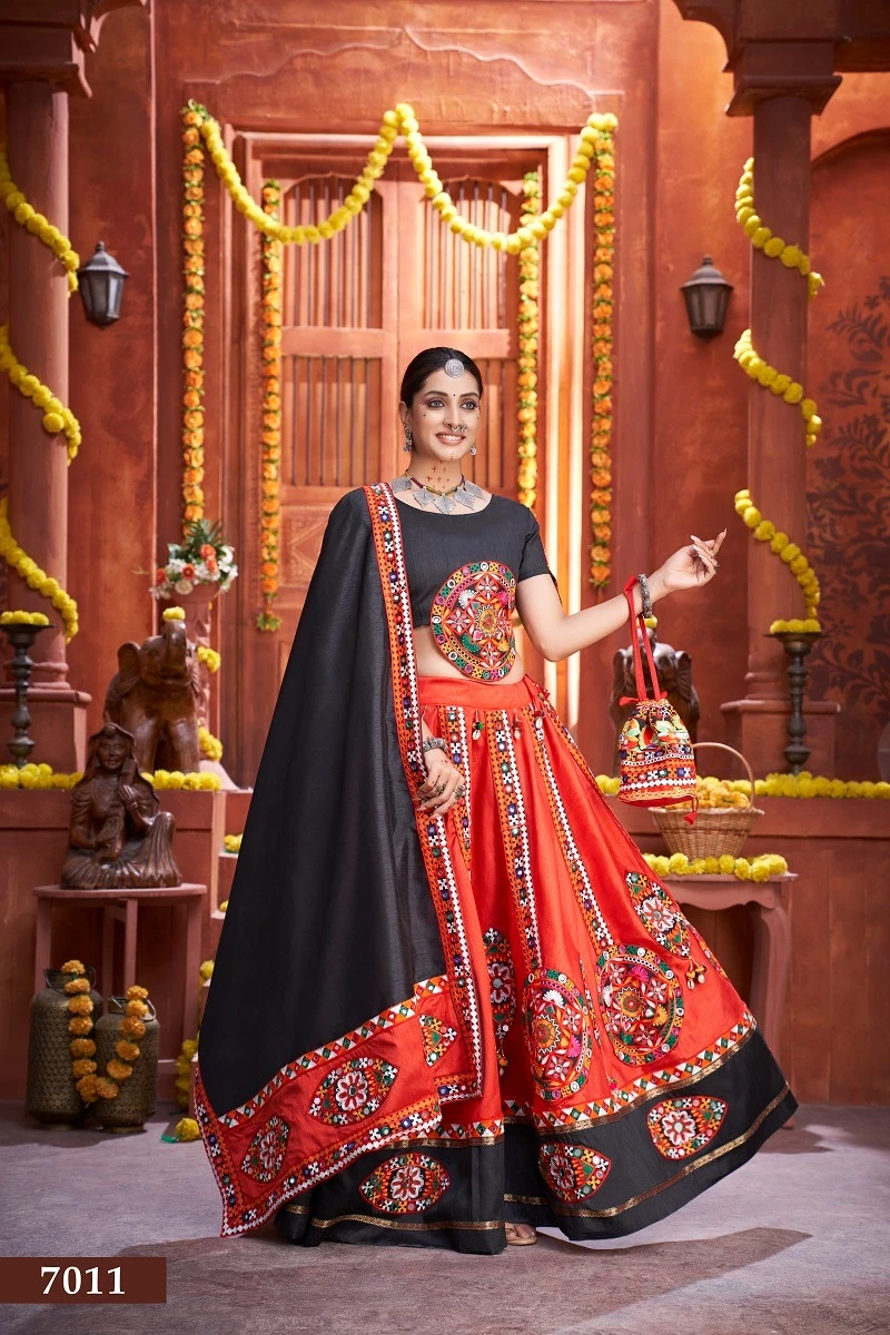 Aawiya 7011 Rajwadi Vol 3 Art Silk Wholesale Navratri Chaniya Choli Catalog — Wholesale Lehenga, MPA wholesale from Surat — view 6